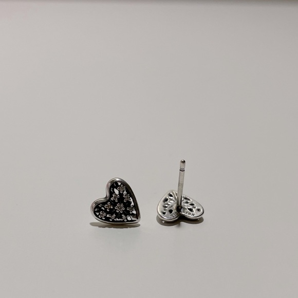 PANDORA | Hearts of Winter Snowflake Earrings (Discontinued) | Preloved - Picture 7 of 13